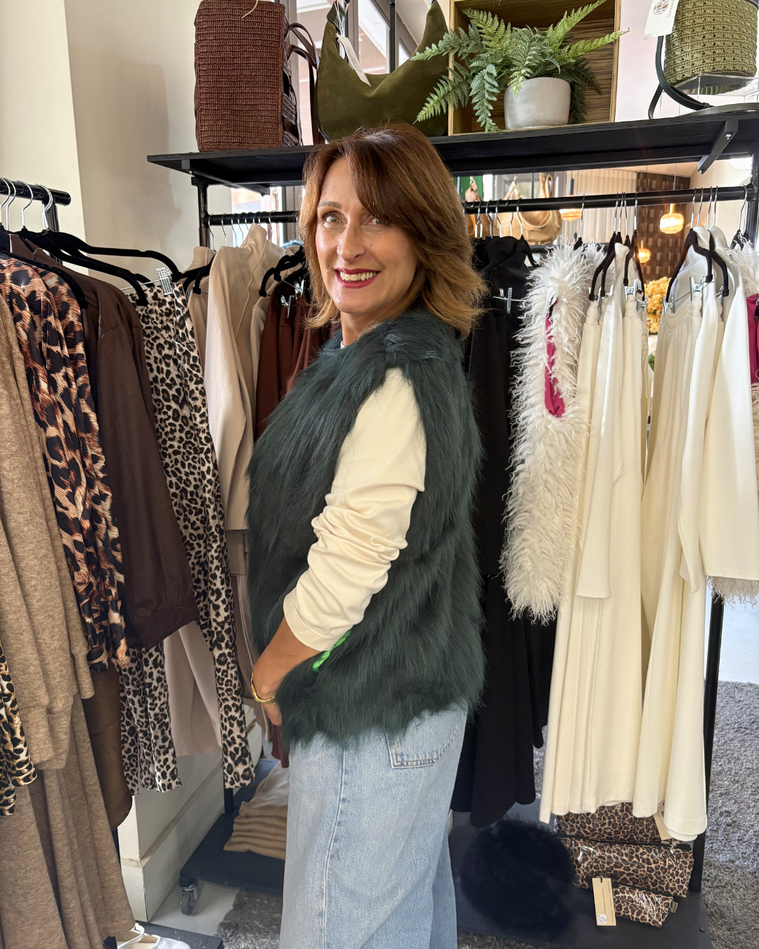 STiL Fluffy Luxe Gilets ON SALE