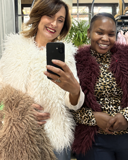 STiL Fluffy Luxe Gilets ON SALE