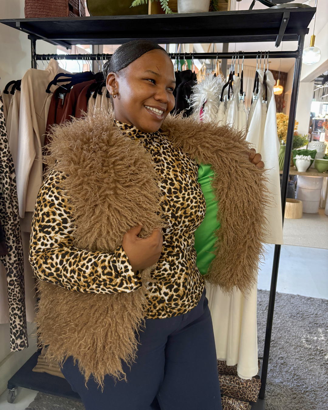 STiL Fluffy Luxe Gilets ON SALE