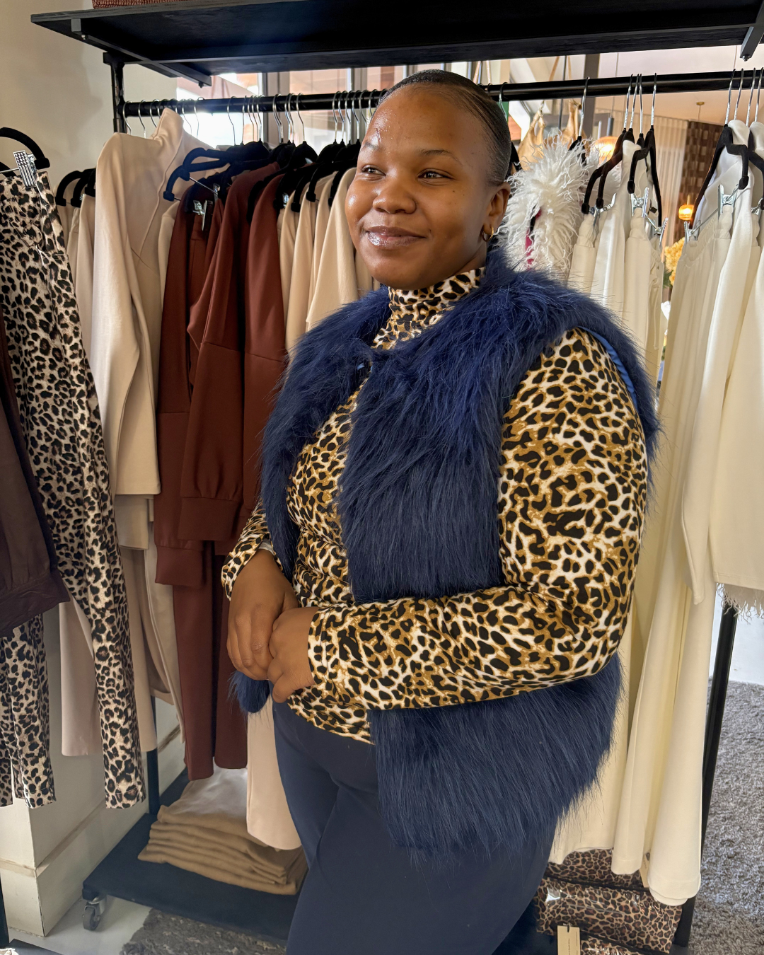 STiL Fluffy Luxe Gilets ON SALE