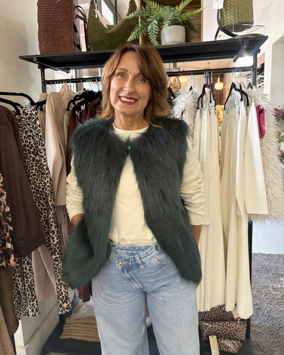 STiL Fluffy Luxe Gilets ON SALE